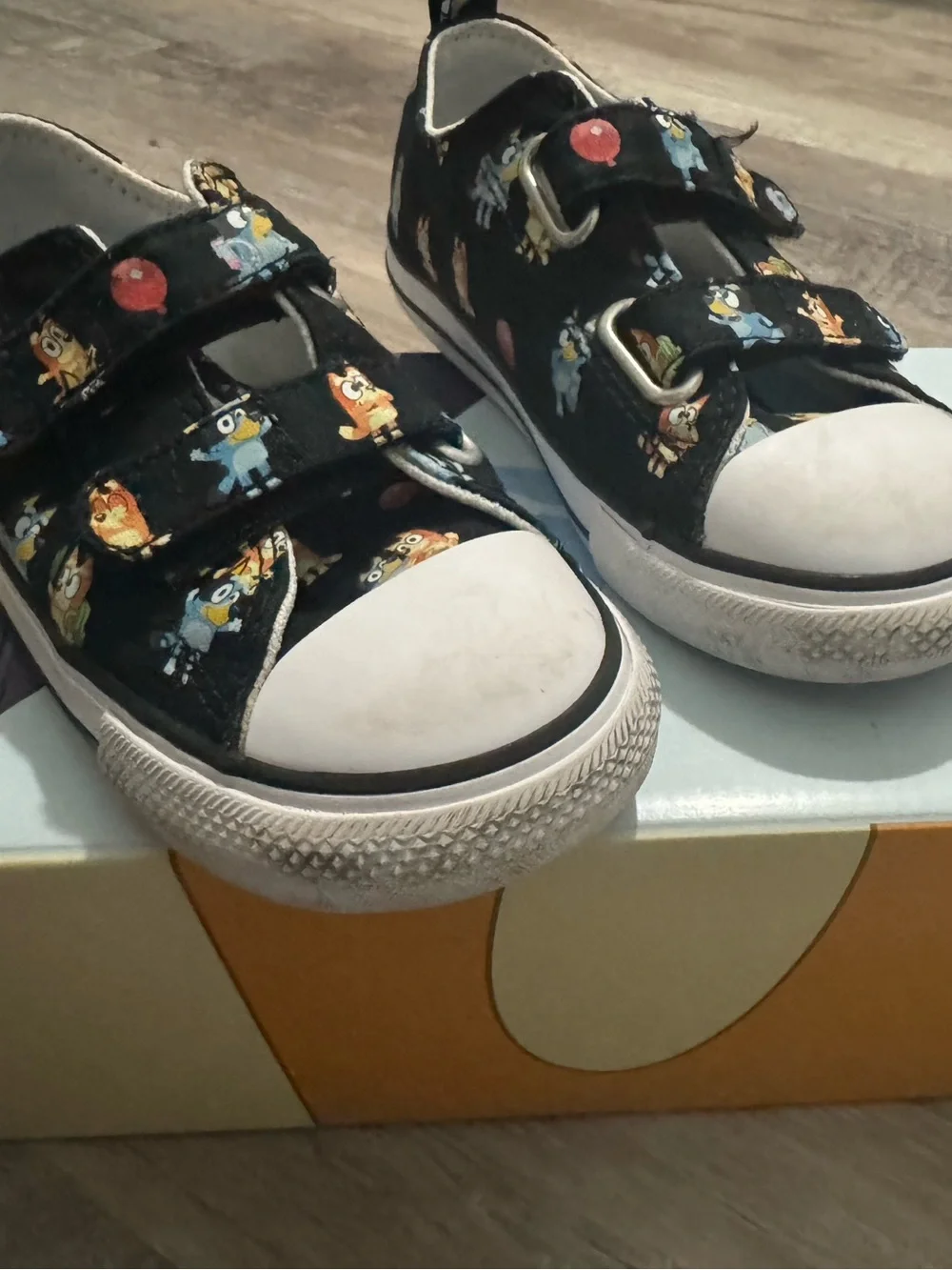 Converse adorable kids
